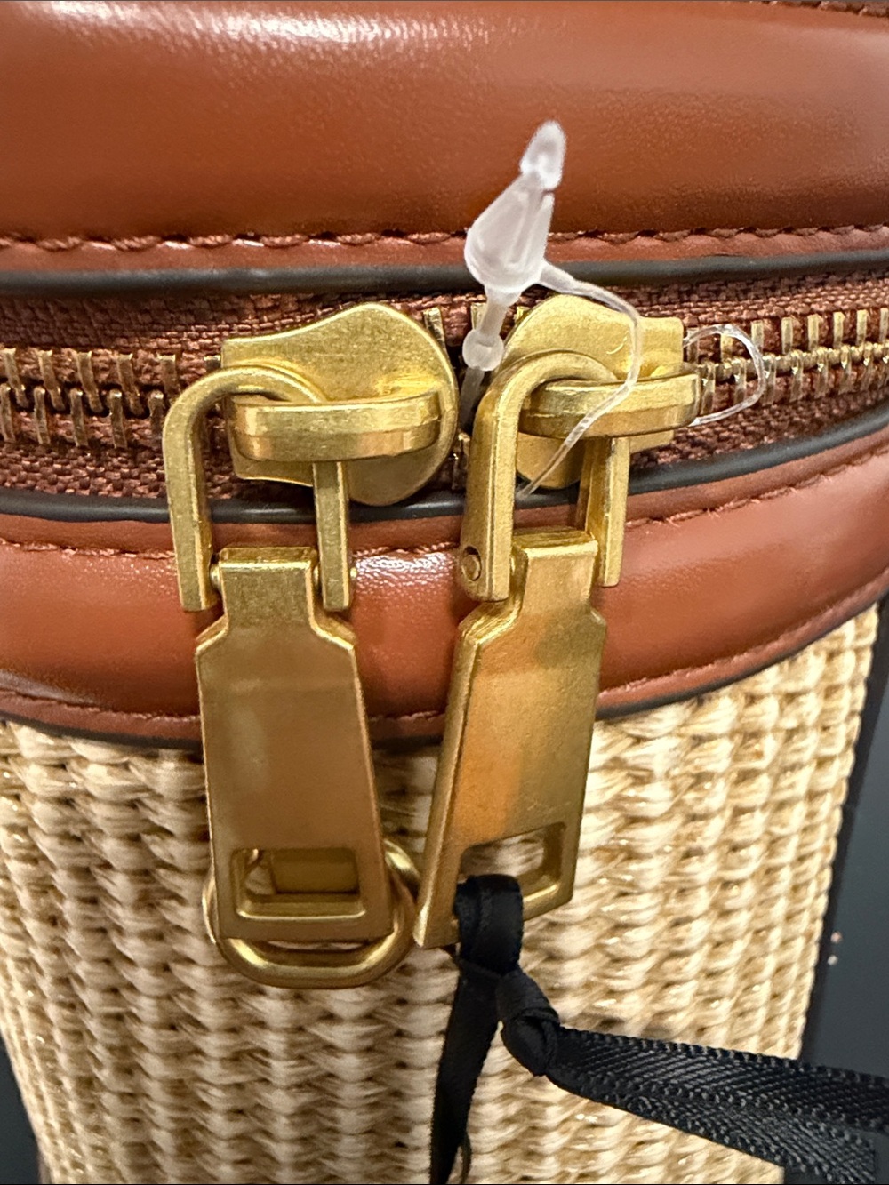 House of Harlow 1960 | Woven Mini Bucket Bag w/ Crossbody Strap - Picture 8 of 9